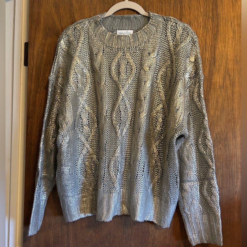 EUC Grace & Lace Gray/Silver Sweater